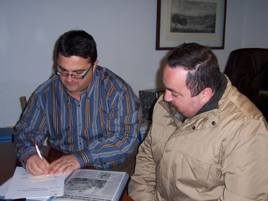 EL CONSISTORIO Y LA ASOCIACIÓN DE VÍCTIMAS DEL TERRORISMO DE LA REGIÓN DE MURCIA INICIAN LOS TRÁMITES PARA SUSCRIBIR UN CONVENIO DE COLABORACIÓN ENTRE AMBAS ENTIDADES CON EL FIN DE PALIAR LOS DAÑOS QUE SUFREN LAS VÍCTIMAS DE ESTOS DELITOS, Foto 2