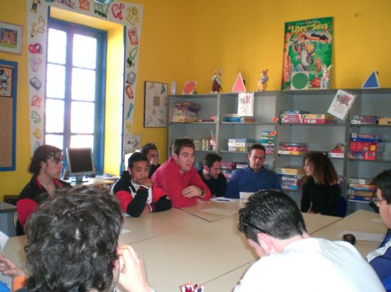 SE PUBLICARÁ UNA GUÍA EL PRÓXIMO MES DE ABRIL DONDE APARECERÁN TODAS LAS ASOCIACIONES DEL MUNICIPIO, Foto 1