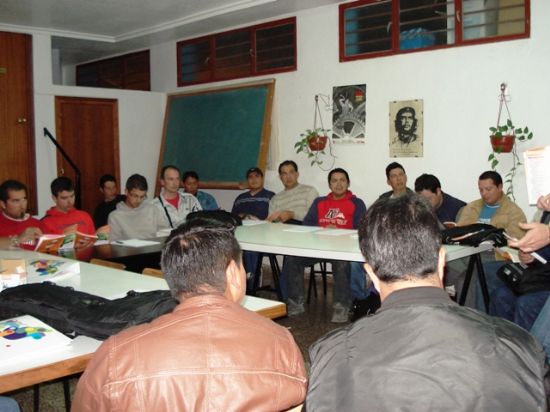 INAUGURADO, EN EL LOCAL DE CC.OO. TOTANA, EL CURSO DE CONDUCTOR DE CAMIONES PESADOS, CON LA ASISTENCIA DE 25 ALUMNOS, Foto 1