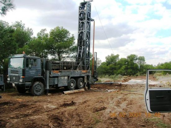IU DENUNCIA LA SOBREEXPLOTACIÓN DEL ACUIFERO DE SIERRA ESPUÑA PARA USOS RESIDENCIALES, Foto 2