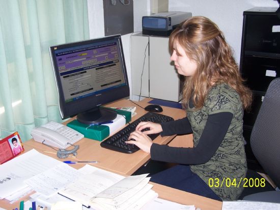 LA CONCEJALIA DE NUEVAS TECNOLOGIAS DESARROLLA LA IMAGEN CORPORATIVA Y UNA APLICACIÓN DE BASE DE DATOS PARA LA GESTIÓN DEL SERVICIO MUNICIPAL DE ABSENTISMO ESCOLAR (2008), Foto 2