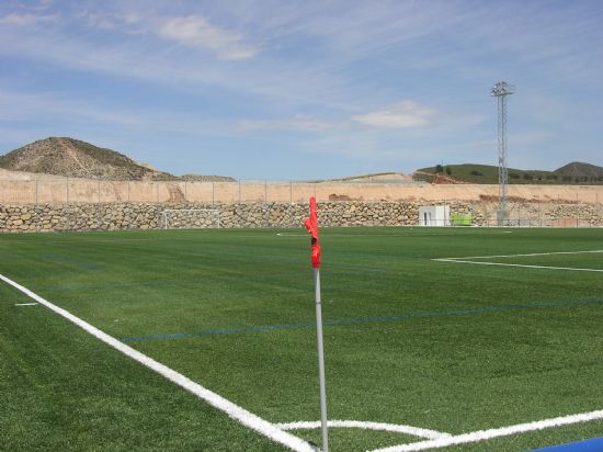 LA CIUDAD DEPORTIVA SIERRA ESPUÑA REALIZA SU APERTURA OFICIAL ESTE PRÓXIMO VIERNES DÍA 18 DE MAYO CON EL ESTRENO DE SUS 2 CAMPOS DE FÚTBOL, 4 PISTAS DE TENIS DE TIERRA BATIDA Y 8 VESTUARIOS, Foto 1