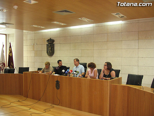 EL ALCALDE EN FUNCIONES, JUAN MORALES CÁNOVAS, SE DESPIDE DE LA VIDA POLÍTICA MUNICIPAL PARA INCORPORARSE COMO DIPUTADO A LA ASAMBLEA REGIONAL, Foto 2