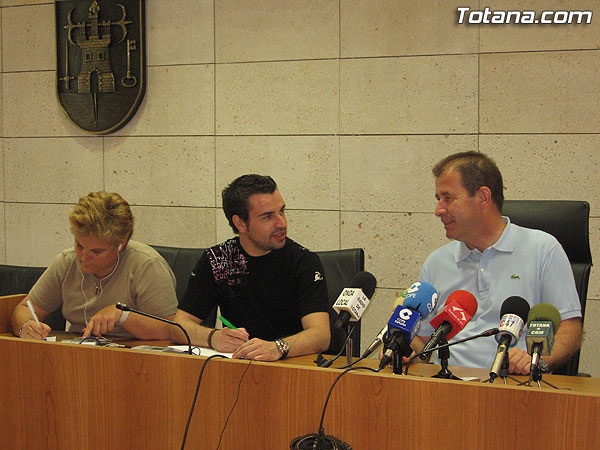 EL ALCALDE EN FUNCIONES, JUAN MORALES CÁNOVAS, SE DESPIDE DE LA VIDA POLÍTICA MUNICIPAL PARA INCORPORARSE COMO DIPUTADO A LA ASAMBLEA REGIONAL, Foto 3