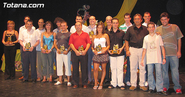 CIEZA PREMIÓ A JÓVENES TALENTOS, Foto 1