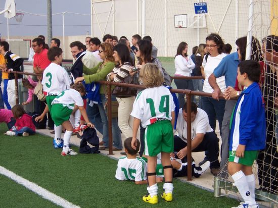 PRESENTAN EN EL CAMPO DE FÚTBOL BERNARDO CÁNOVAS DE EL PARETÓN A LOS EQUIPOS DE LAS TRES CATEGORÍAS DE PRIMERA TERRITORIAL DEL CAMPEONATO INTER-ESCUELAS, Foto 6