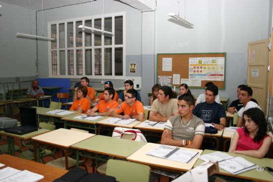 VOLUNTARIOS DE PROTECCIÓN CIVIL DE TOTANA PARTICIPAN EN CURSO DE VIGILANCIA DE INCENDIOS FORESTALES IMPARTIDO POR LA COMUNIDAD AUTÓNOMA   , Foto 1