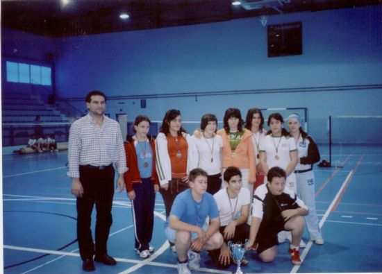 33 ESCOLARES TOTANEROS PARTICIPARON EN LA FINAL REGIONAL DE BADMINTON DE DEPORTE ESCOLAR CELEBRADA EL PASADO SÁBADO 13 DE MAYO EN TORRES DE COTILLAS, CON SIETE CAMPEONES REGIONALES EN DIFERENTES CATEGORÍAS, Foto 2