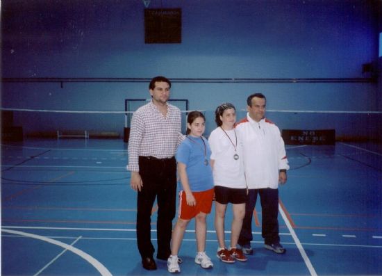33 ESCOLARES TOTANEROS PARTICIPARON EN LA FINAL REGIONAL DE BADMINTON DE DEPORTE ESCOLAR CELEBRADA EL PASADO SÁBADO 13 DE MAYO EN TORRES DE COTILLAS, CON SIETE CAMPEONES REGIONALES EN DIFERENTES CATEGORÍAS, Foto 5