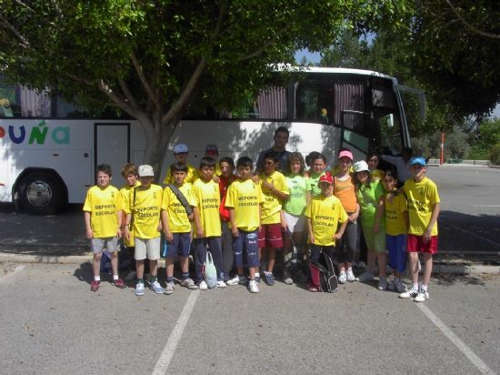 MÁS DE UNA VEINTENA DE ESCOLARES DE TOTANA PARTICIPAN EN LA FINAL REGIONAL DE ATLETISMO DISPUTADA EN EL ESTADIO MONTE ROMERO DE MURCIA, Foto 1