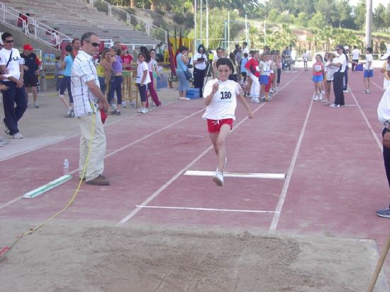 MÁS DE UNA VEINTENA DE ESCOLARES DE TOTANA PARTICIPAN EN LA FINAL REGIONAL DE ATLETISMO DISPUTADA EN EL ESTADIO MONTE ROMERO DE MURCIA, Foto 4