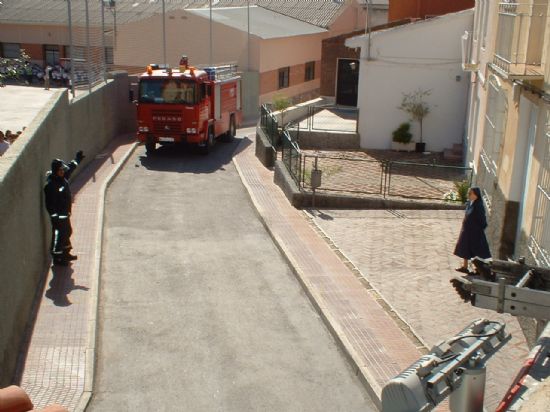 CUERPOS DE EMERGENCIAS Y SEGURIDAD REALIZAN SIMULACRO INCENDIO COLEGIO “LA MILAGROSA” DE TOTANA EVACUANDO MÁS DE 600 ALUMNOS , Foto 5
