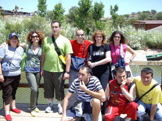 LOS USUARIOS DEL SERVICIO DE APOYO PSICOSOCIAL VISITAN EL PARQUE ZOOLÓGICO Y ACUÁTICO DE “TERRA NATURA”, Foto 2