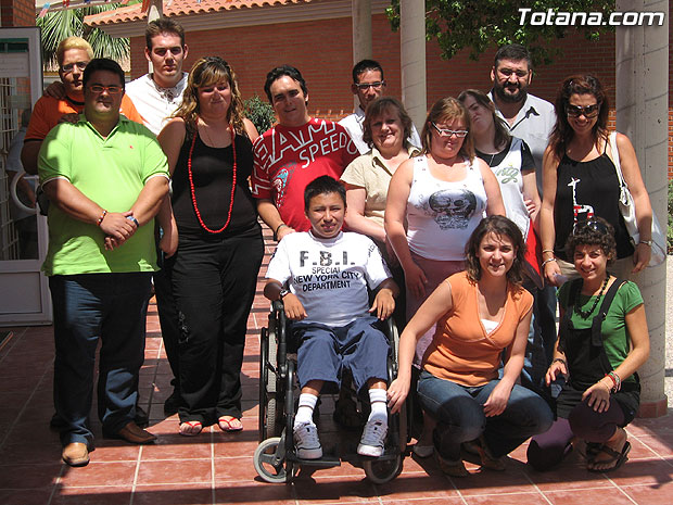 EL CURSO PIPE “VIVEROS Y JARDINES”, ORGANIZADO POR MIFITO, SE CLAUSURA CON LA ENTREGA DE DIPLOMAS SIETE ALUMNOS ANTE LA PRESENCIA DEL ALCALDE EN FUNCIONES, Foto 1