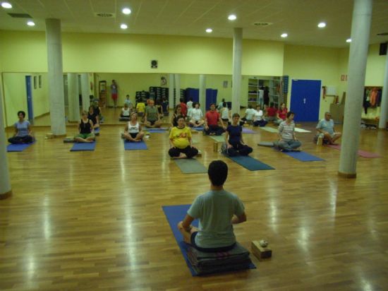 CERCA DE 800 PERSONAS SE INSCRIBEN EN LOS PROGRAMAS DE “ESCUELAS DEPORTIVAS” Y “ACTIVIDADES DEPORTIVAS PARA ADULTOS” PUESTOS EN MARCHA POR LA CONCEJALÍA DE DEPORTES (2007), Foto 9
