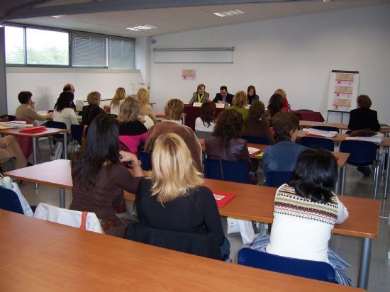 LA CONCEJALÍA DE EMPLEO PONE EN MARCHA PROGRAMA DE INICIACIÓN PROFESIONAL “OPERARIO DE FONTANERÍA” , Foto 1