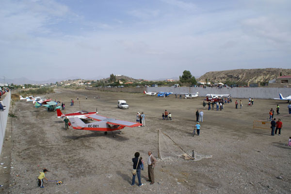 MIEMBROS DEL AEROCLUB TOTANA PARTICIPARON EN UNA CONCENTRACIÓN EN ALBOX, Foto 2