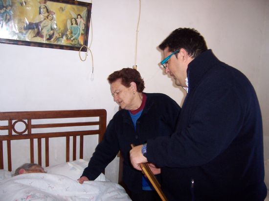 EL AYUNTAMIENTO RINDE UN HOMENAJE A LAS DOS VECINAS CENTENARIAS MAYORES DEL MUNICIPIO ÁGUEDA CRESPO Y DOLORES MELLADO, DE 103 Y 101 AÑOS REPECTIVAMENTE, Foto 4