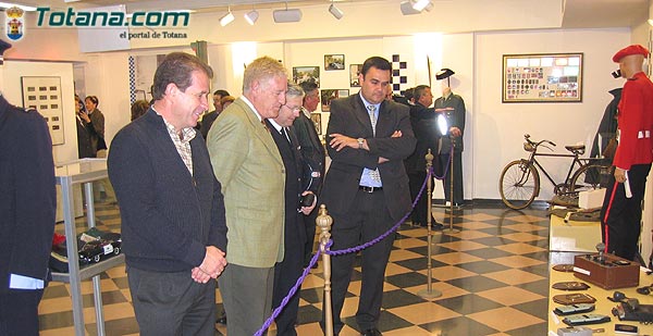 MÁS DE 3.000 PIEZAS CONFORMAN LA NUEVA EXPOSICIÓN SOBRE EL MUSEO DE LA POLICÍA LOCAL QUE PERMANECERÁ ABIERTA HASTA EL DÍA 10 DE ABRIL EN LA SALA GREGORIO CEBRIÁN, Foto 8