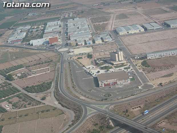 IZQUIERDA UNIDA LLEVARÁ AL PLENO MUNICIPAL UNA PROPUESTA PARA AMPLIAR EN UN MILLÓN DE METROS EL SUELO INDUSTRAL PÚBLICO EN TOTANA, Foto 1