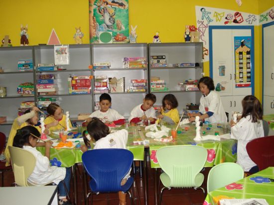 EL TALLER DE ARTES PLÁSTICAS REALIZA ACTIVIDADES CON LOS NIÑOS, NIÑAS Y JÓVENES DE LAS LUDOTECAS Y EDUTECAS DEL MUNICIPIO, Foto 4