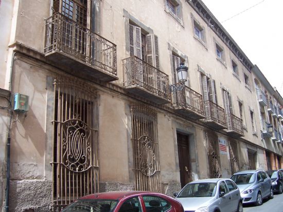 EL AYUNTAMIENTO ADQUIERE EN PROPIEDAD “LA CASA DEL GENERAL AZNAR” PARA CONVERTIRLA EN DEPENDENCIAS MUNICIPALES Y MEJORAR LA CALIDAD DE LOS SERVICIOS QUE PRESTA EL CONSISTORIO (2008), Foto 1