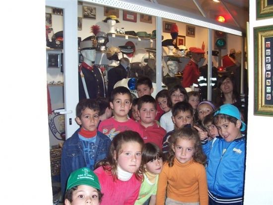 MÁS DE 1.900 ALUMNOS DE INFANTIL Y PRIMARIA REALIZAN CERCA DE 80 ITINERARIOS Y VISITAS A PARAJES DE INTERÉS MEDIOAMBIENTAL DEL MUNICIPIO DENTRO DEL PROGRAMA DE SENSIBILIZACIÓN “TOTANA Y SU ENTORNO”, Foto 4