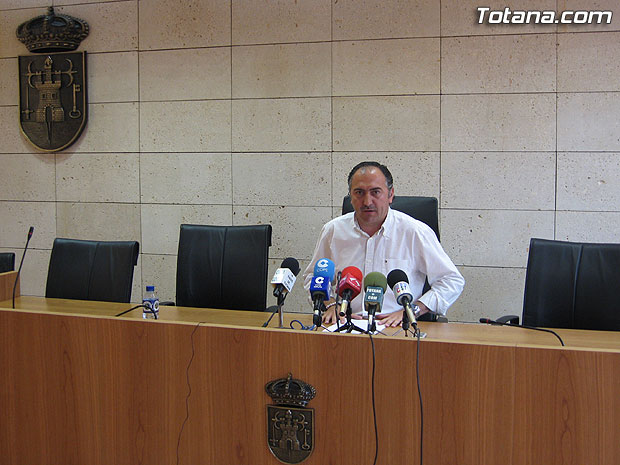 EL PARTIDO POPULAR AFIRMA QUE MARTÍNEZ BAÑOS INTENTA DESVIAR LA ATENCIÓN DE LOS CIUDADANOS DE TOTANA CON MÁS QUERELLAS Y RECUERDA QUE LOS ÚNICOS CONDENADOS POR LA JUSTICIA SON LOS CANDIDATOS DEL PSOE, Foto 1