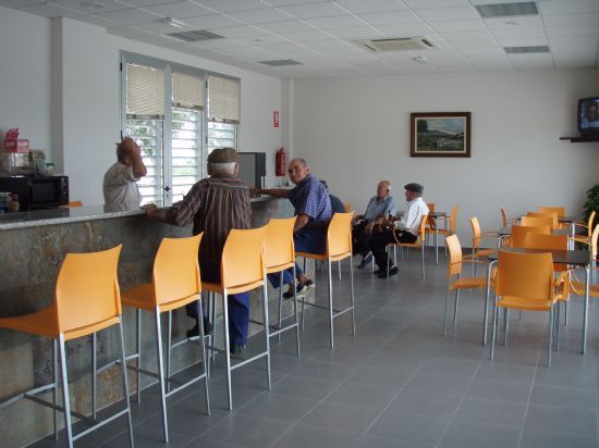 INICIAN LOS TRÁMITES PARA EL PROCEDIMIENTO DE ADJUDICACIÓN DE LAS OBRAS DE ADECUACION DEL LOCAL SOCIAL EN CALLES NAVAS Y SANTA EULALIA, Foto 1