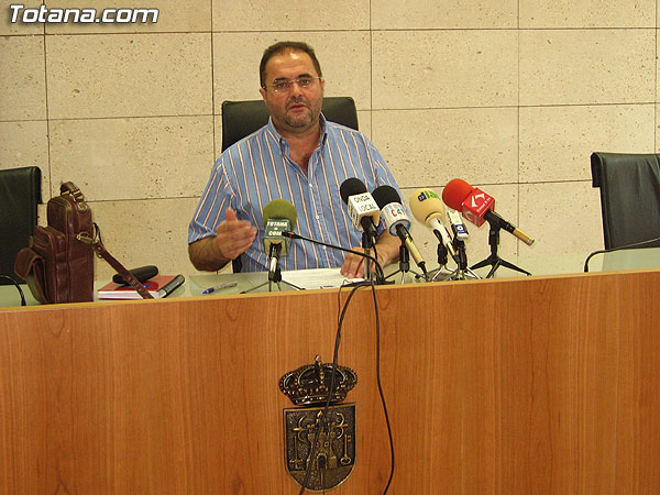 LOS CONCEJALES DE IZQUIERDA UNIDA + LOS VERDES EN TOTANA PRESENTARON RECIENTEMENTE PROPUESTAS PARA MEJORAR CAMINOS, SERVICIOS E INFRAESTRUCTURAS EN PEDANÍAS Y BARRIOS, EN EL MARCO DE LOS PLANES DE OBRAS, Foto 1