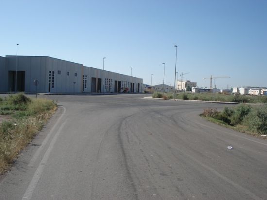 Proponen la construcción de una rotonda en la confluencia del Polígono Industrial, con el Camino del Torrejón y la vía que lleva a la Ceña del Hierro., Foto 2