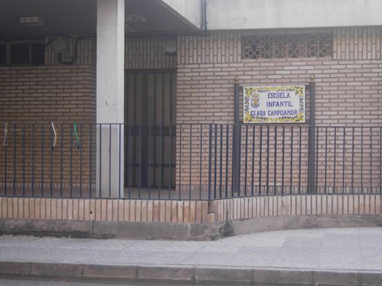 UN TOTAL DE 380 ALUMNOS DE EDUCACIÓN INFANTIL DE TRES AÑOS DE TOTANA COMENZARÁN SUS CLASES EL PRÓXIMO CURSO ESCOLAR 2006/2007, Foto 2