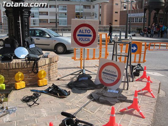 LA POLICÍA LOCAL REFUERZA CON UNA PATRULLA MÁS EL SERVICIO DE VIGILANCIA NOCTURNA EN ZONAS ESPECÍFICAS DEL CASCO URBANO Y LAS PEDANÍAS, Foto 1