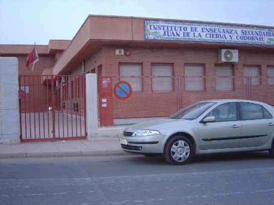  IES JUAN DE LA CIERVA Y CODORNIÚ ACOGERÁ EL VIERNES PRUEBAS FASE AUTONÓMICA XLI OLIMPIADA MATÉMÁTICA ESPAÑOLA   , Foto 1