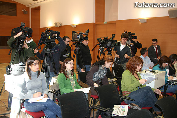 El Gobierno murciano asegura que por la carga urbanística es mucho más preocupante el caso de Los Alcázares que el de Totana, Foto 2
