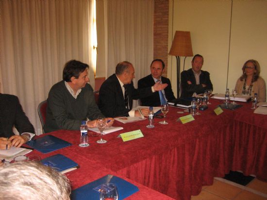 TOTANA ACOGE LA CELEBRACIÓN DE LAS “JORNADAS DE REFLEXIÓN SOBRE EL PRESENTE Y FUTURO DE LA ATENCIÓN A LA DIVERSIDAD EN LA REGIÓN DE MURCIA”, CON LA PRESENCIA DEL CONCEJAL DE EDUCACIÓN (2008), Foto 1