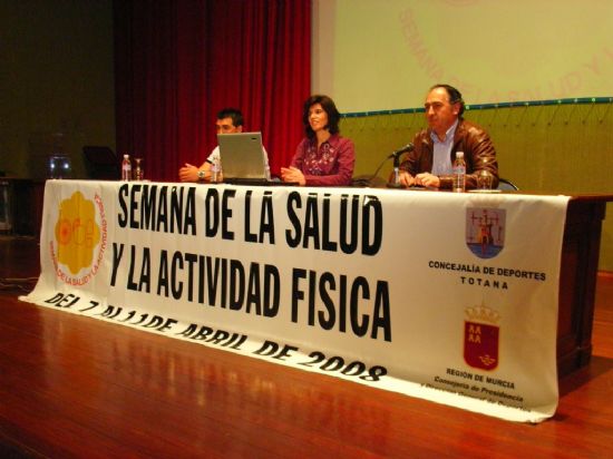 MÁS DE 1.500 ESCOLARES CON EDADES COMPRENDIDAS ENTRE LOS 10 Y 14 AÑOS PARTICIPAN EN LAS ACTIVIDADES ENMARCADAS EN “LA III SEMANA DE LA SALUD Y LA ACTIVIDAD FÍSICA”, ORGANIZADAS POR LA CONCEJALIA DE DEPORTES Y LOS CENTROS DE ENSEÑANZA, Foto 4