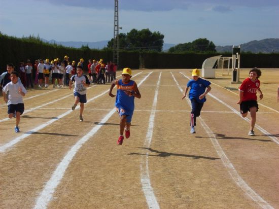 MÁS DE 1.500 ESCOLARES CON EDADES COMPRENDIDAS ENTRE LOS 10 Y 14 AÑOS PARTICIPAN EN LAS ACTIVIDADES ENMARCADAS EN “LA III SEMANA DE LA SALUD Y LA ACTIVIDAD FÍSICA”, ORGANIZADAS POR LA CONCEJALIA DE DEPORTES Y LOS CENTROS DE ENSEÑANZA, Foto 7