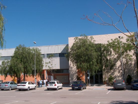 MÁS DE 50 EMPRENDEDORES Y EMPESARIOS HAN VISITADO LA OFICINA DE DESARROLLO LOCAL EN LOS PRIMEROS MESES DE 2005 PARA INFORMARSE DE LAS AYUDAS Y SUBVENCIONES VIGENTES EN ESTE AÑO , Foto 1