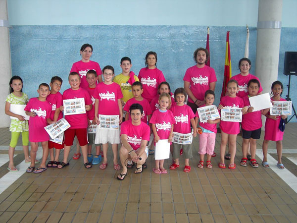 SE CLAUSURAN LOS CURSOS DE NATACIÓN INFANTILES DE LA PISCINA MUNICIPAL CUBIERTA, Foto 3