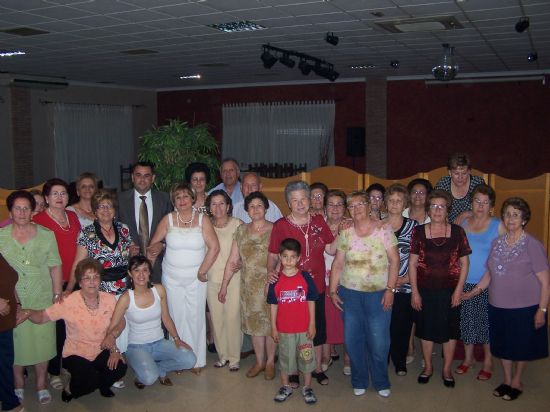 SE CLAUSURA LA TEMPORADA DE ACTIVIDADES DE LA ASOCIACIÓN DE AMAS DE CASA LAS TRES AVEMARÍAS, Foto 1