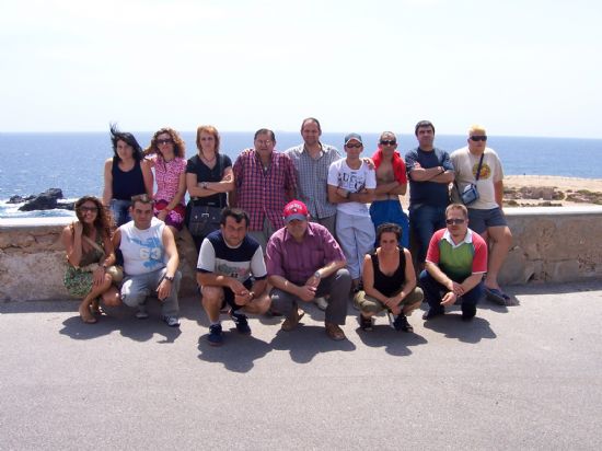 LOS USUARIOS DEL SERVICIO MUNICIPAL DE APOYO PSICOSOCIAL DISFRUTAN DE UNA VISITA GUIADA EN LA MANGA DEL MAR MENOR, Foto 2