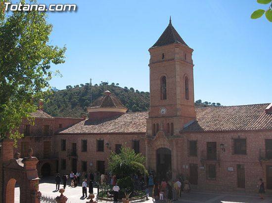 EL AYUNTAMIENTO SUSCRIBIRÁ UN CONVENIO CON LA FUNDACIÓN LA SANTA PARA ACOMETER OBRAS DE ACONDICIONAMIENTO EN LOS ESPACIOS ANEXOS A LA ERMITA DE LA PATRONA, Foto 2