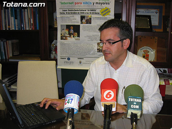 EN LOS PRÓXIMOS MESES FINALIZARÁ LA ÚLTIMA FASE DE IMPLANTACIÓN DEL PROYECTO DE ACERCAMIENTO DE INTERNET EN BARRIOS Y PEDANÍAS, Foto 2