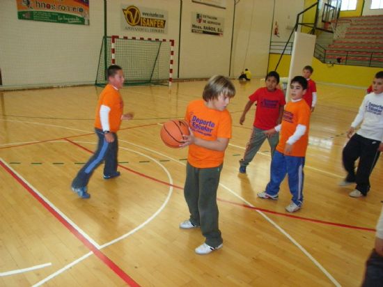 LAS DISTINTAS MODALIDADES DEPORTIVAS DE LOS JUEGOS ESCOLARES CUENTAN CON LA PARTICIPACIÓN DE OCHO CENTROS EDUCATIVOS DE PRIMARIA DE LA LOCALIDAD (2007), Foto 3