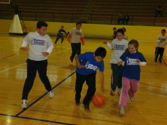 LAS DISTINTAS MODALIDADES DEPORTIVAS DE LOS JUEGOS ESCOLARES CUENTAN CON LA PARTICIPACIÓN DE OCHO CENTROS EDUCATIVOS DE PRIMARIA DE LA LOCALIDAD (2007), Foto 4