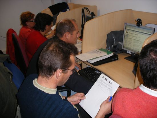 INAUGURAN EL TALLER DE EMPLEO “NUEVAS TECNOLOGÍAS” QUE FORMA A 12 ALUMNOS EN ESTA MATERIA DURANTE EL PRÓXIMO AÑO Y MEDIO, Foto 4