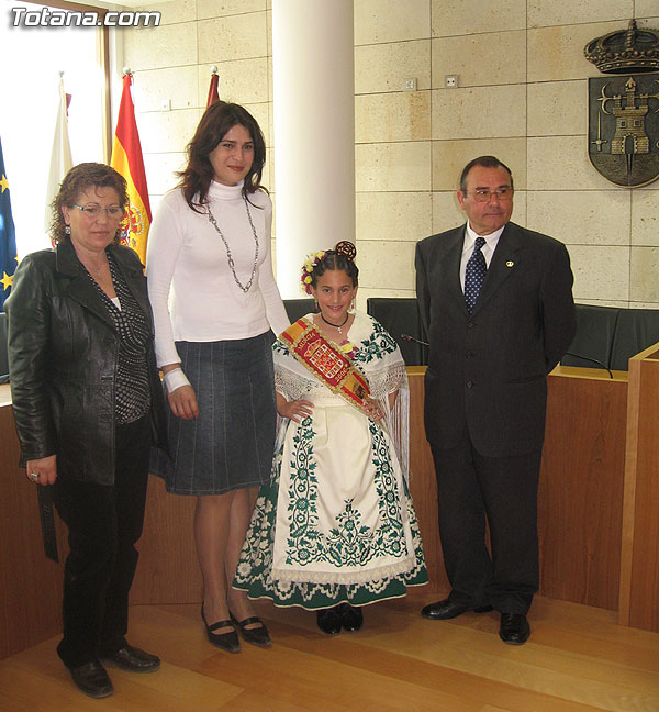 PRESENTAN EL ACTO DE ELECCIÓN DE LA REINA DE LA HUERTA INFANTIL QUE TENDRÁ LUGAR EN TOTANA EL PRÓXIMO DÍA 25 DE FEBRERO, Foto 1