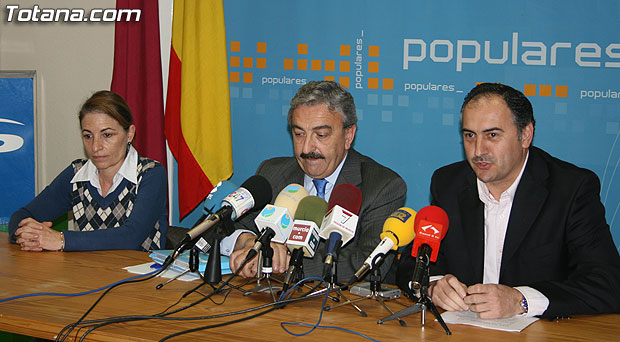 ANDRÉS AYALA ASEGURA EN TOTANA QUE EL PARTIDO POPULAR RECUPERARÁ EL CONCEPTO DE LA ALTA VELOCIDAD PARA CONECTAR MURCIA CON MADRID “EN APROXIMADAMENTE 1 HORA Y 35 MINUTOS”, Foto 1