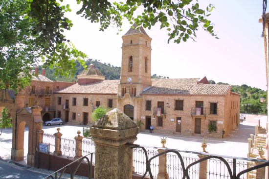 EL AYUNTAMIENTO Y LA UMU FIRMARÁN UN CONVENIO PARA IMPARTIR UN CURSO DE LA UNIVERSIDAD INTERNACIONAL DEL MAR EN LA LOCALIDAD DURANTE EL MES DE SEPTIEMBRE (2008), Foto 1